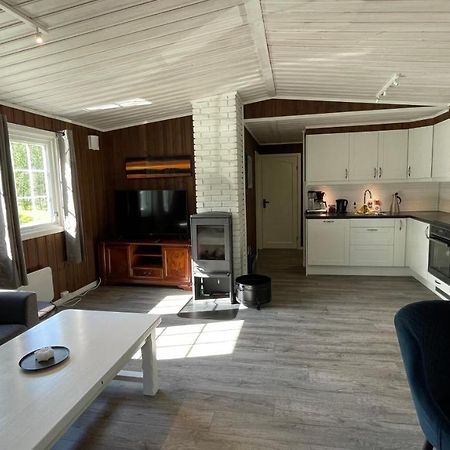 Stor Hytte I Olderfjord Villa Russenes Eksteriør billede